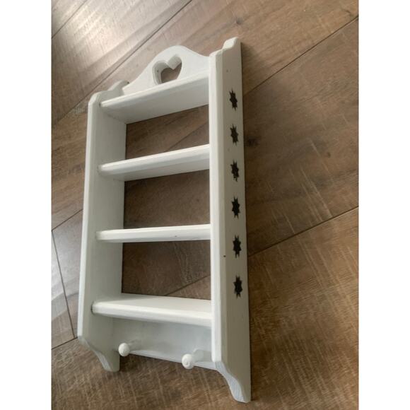 Small Vintage Heart Cutout Wooden Shelves w/ Pegs Country Cottagecore Farmhouse - Picture 3 of 4